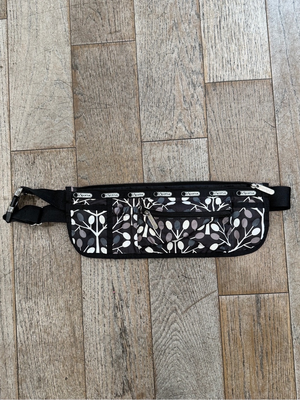 LeSportsac Leaf Fig Tree Pattern Long Waist Belt Bag Fanny Pack / Cross Body Bag